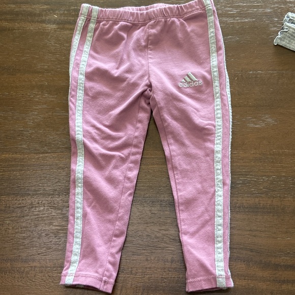 Matching set - Picture 4 of 4